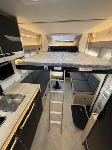 Fahrzeugbild Challenger Teilintegriert Graphite Edition 260 Drive Arctic #22