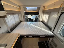 Fahrzeugbild Challenger Teilintegriert Graphite Edition 260 Drive Arctic #24