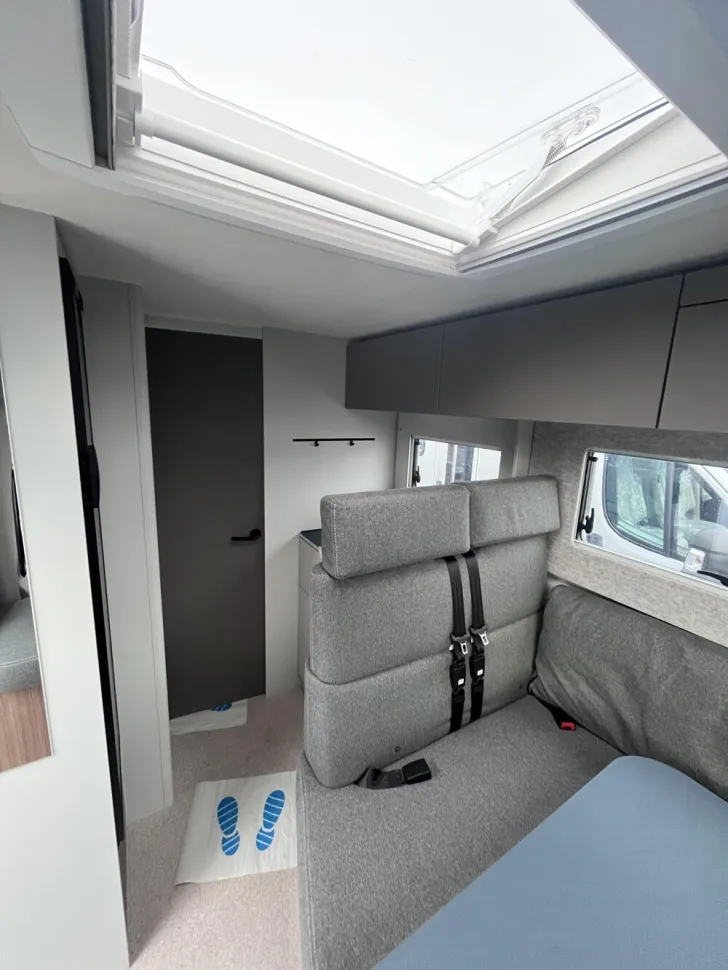 Fahrzeugbild LMC Cruiser 750 EL #6