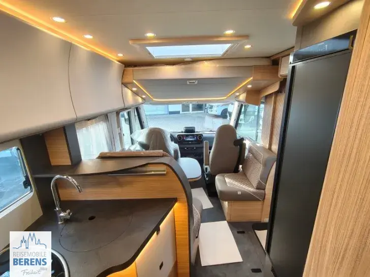 Fahrzeugbild Malibu I 450 RB LE  MERCEDES MJ 26 #8