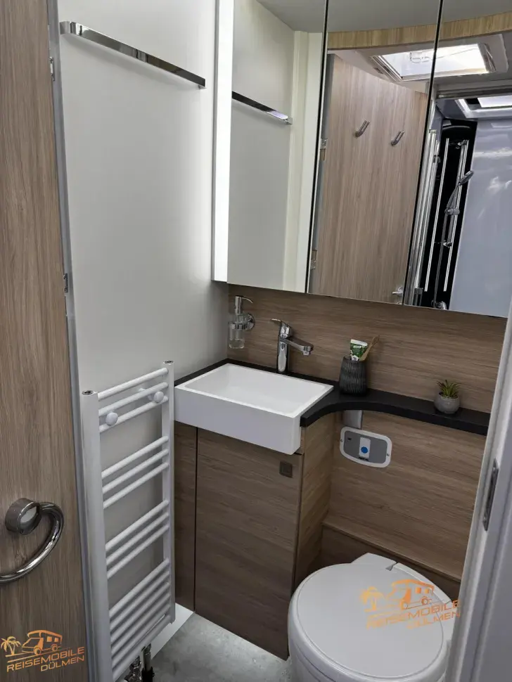 Fahrzeugbild Frankia F-Line A 680 PLUS EDITION TOGETHER 4.5T #19