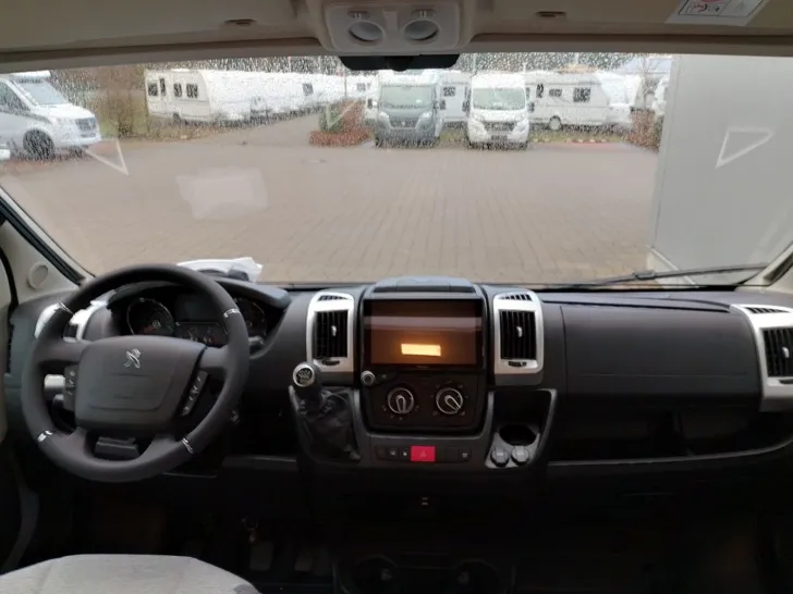 Fahrzeugbild Knaus BoxLife PRO 60 YEARS 540 ROAD aus Vermietflotte #11