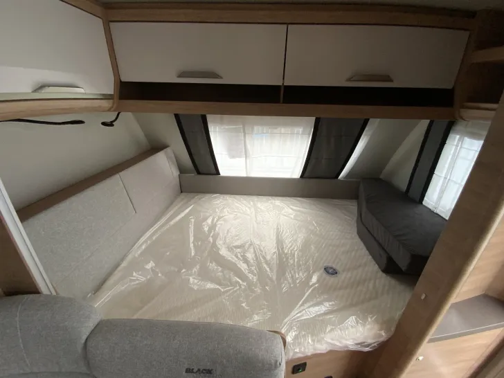 Fahrzeugbild Knaus Südwind 580 QS Black Selection 2.000 kg, Serviceklappe Heck #6