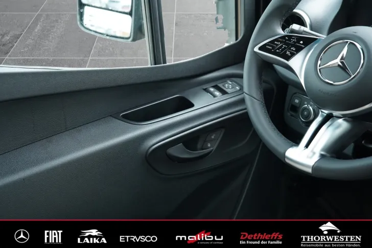 Fahrzeugbild Malibu T 470 RB LE K MB DISTRONIC ALDE Wechselrichter #18