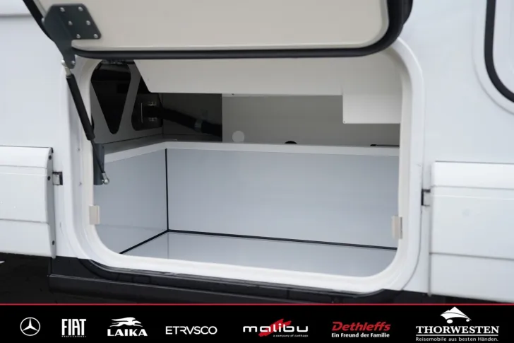 Fahrzeugbild Malibu T 470 RB LE K MB DISTRONIC ALDE Wechselrichter #22