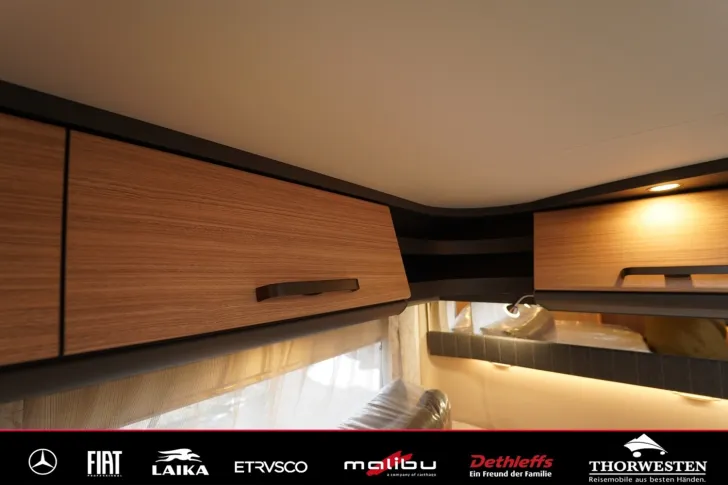 Fahrzeugbild Malibu T 470 RB LE K MB DISTRONIC ALDE Wechselrichter #37