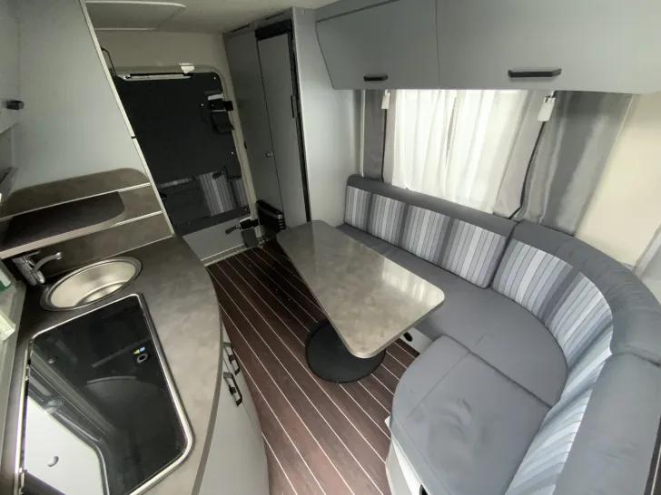 Fahrzeugbild Knaus Sport&Fun 480 QL Black Selection Duschausbau, Auffahrrampe #10