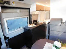 Fahrzeugbild Sunlight Cliff X 600 Schlafdach+ACC+180/Automatik+Combi4D #11