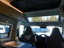 Fahrzeugbild Sunlight Cliff X 600 Schlafdach+ACC+180/Automatik+Combi4D #15