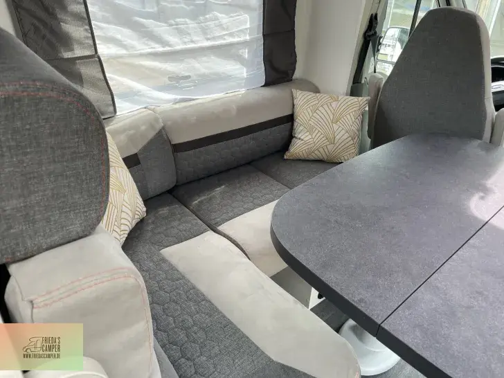 Fahrzeugbild Chausson Titanium Ultimate 627 alle Pakete,Garant. #12