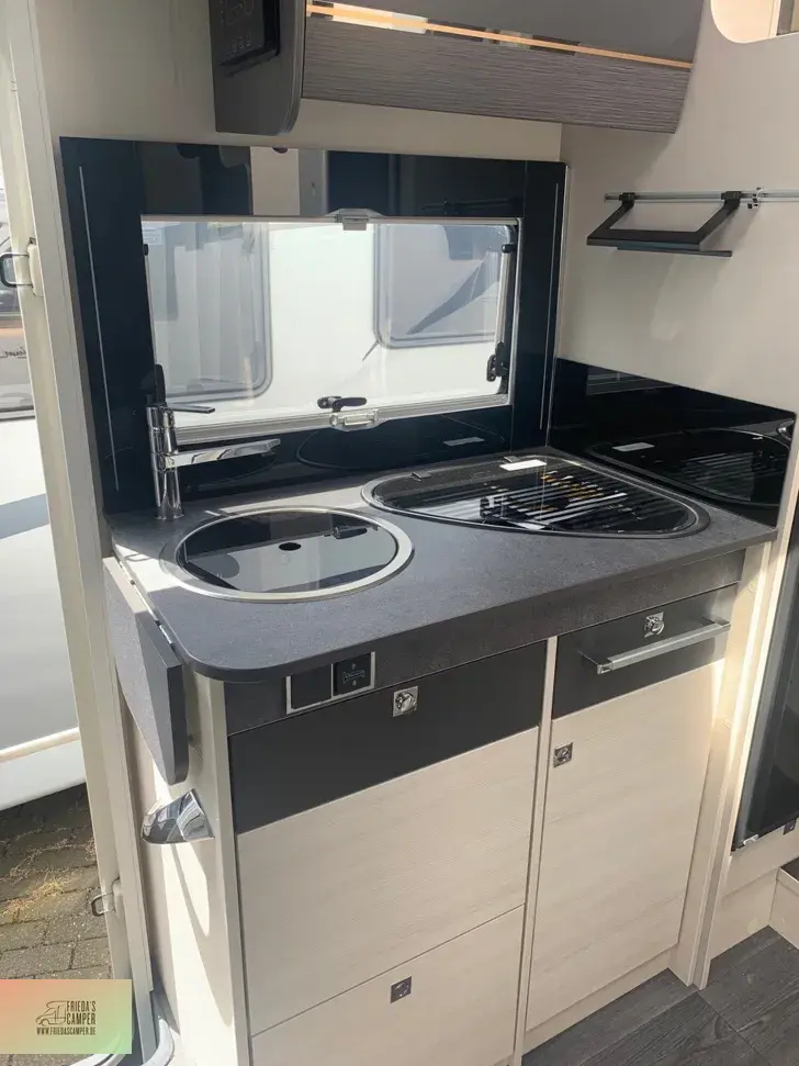Fahrzeugbild Chausson Titanium Ultimate 627 alle Pakete,Garant. #18