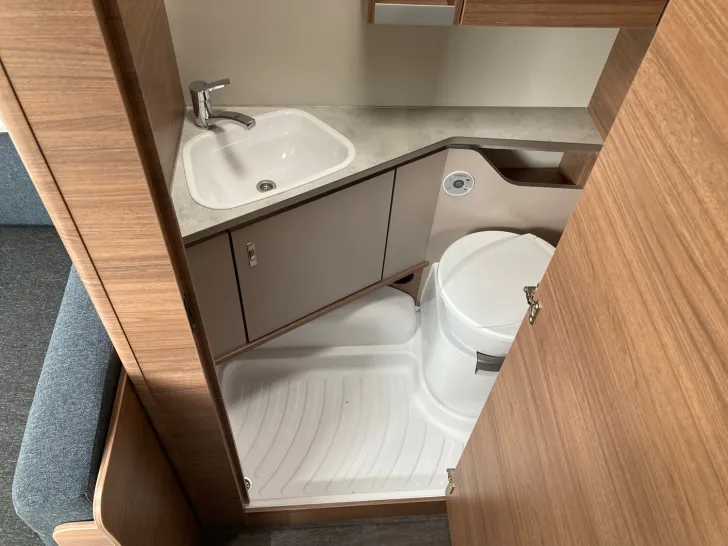 Fahrzeugbild Knaus SPORT 420 QD #9