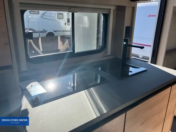 Fahrzeugbild Dethleffs Camper 460 EL #17