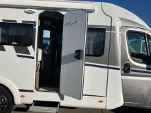 Fahrzeugbild Carado V 347 #10