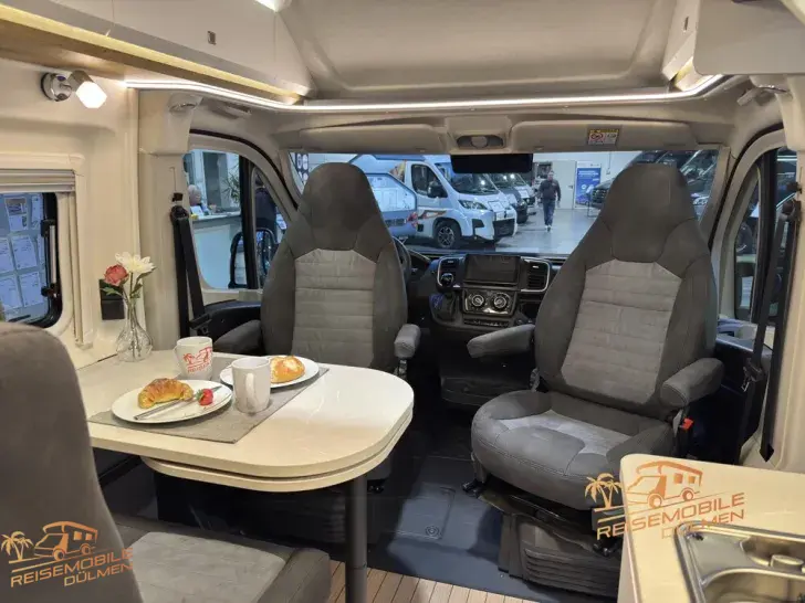 Fahrzeugbild Hobby Prestige Van 640 ET #11