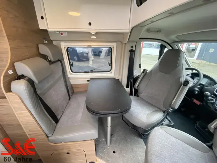 Fahrzeugbild Corigon Camper Van 60 D #8