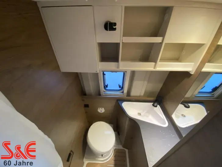 Fahrzeugbild Corigon Camper Van 60 D #13