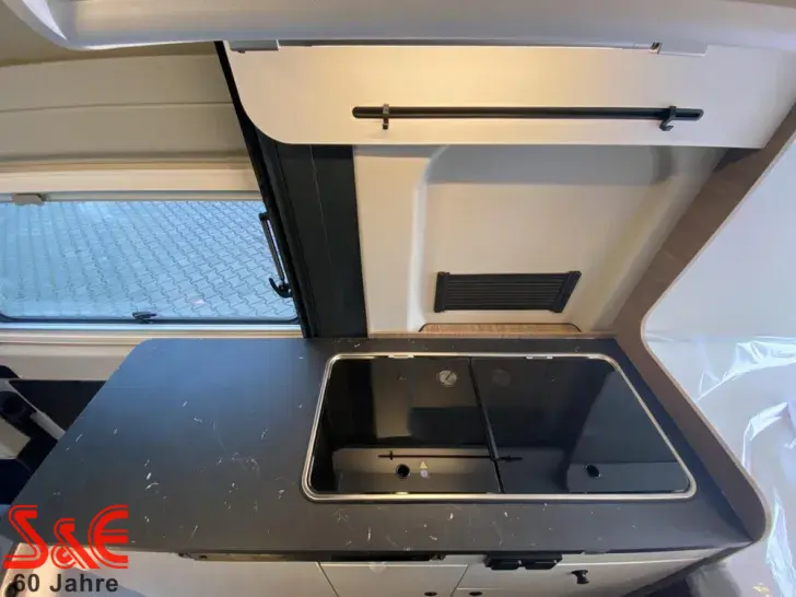 Fahrzeugbild Corigon Camper Van 60 D #14