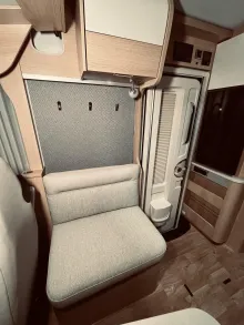 Fahrzeugbild Hymer B-Klasse MC I WhiteLine 550 Dachklima, Solar, TV #9
