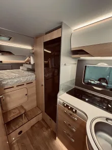 Fahrzeugbild Hymer B-Klasse MC I WhiteLine 550 Dachklima, Solar, TV #14