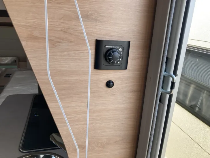 Fahrzeugbild Knaus SÜDWIND 460 EU 60 YEARS #13