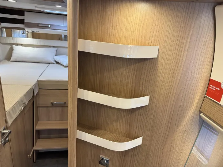 Fahrzeugbild Malibu I Edition+ 490 RB LE comfort #24