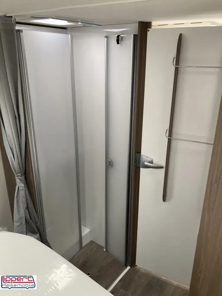 Fahrzeugbild Carado I 449 Queensbett #14