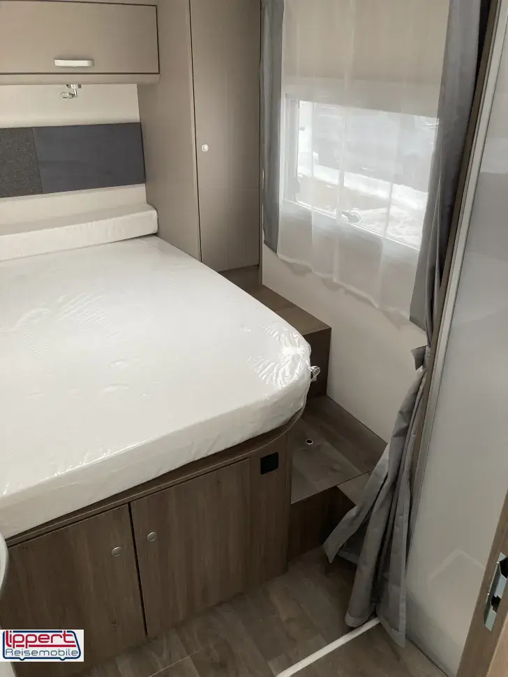 Fahrzeugbild Carado I 449 Queensbett #18