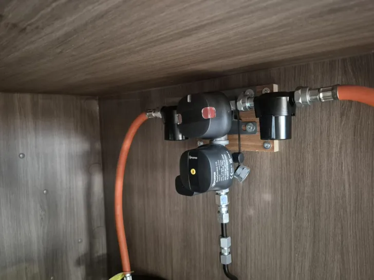 Fahrzeugbild Carado T 447 2.Aufbatterie,DUO Control CS,Combi 6E #10