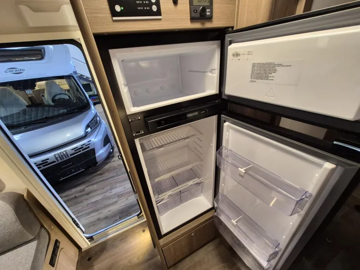 Fahrzeugbild Carado T 447 2.Aufbatterie,DUO Control CS,Combi 6E #19