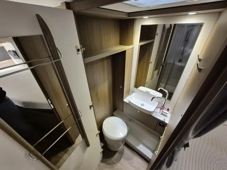 Fahrzeugbild Carado T 447 2.Aufbatterie,DUO Control CS,Combi 6E #27