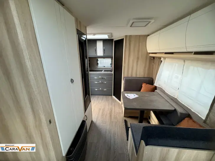 Fahrzeugbild Hobby Excellent 460 SL #12