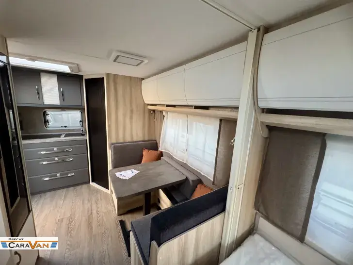 Fahrzeugbild Hobby Excellent 460 SL #13