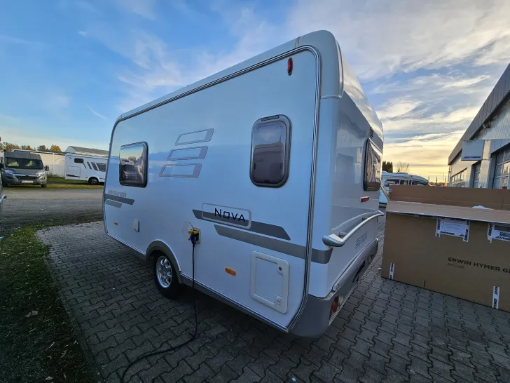 Fahrzeugbild Hymer Eriba Nova 390 #4