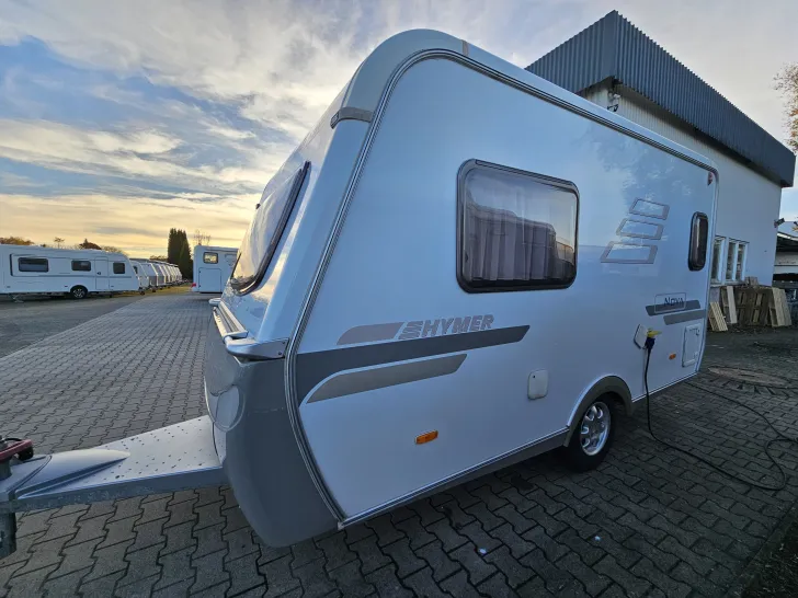 Fahrzeugbild Hymer Eriba Nova 390 #5