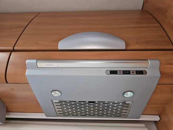 Fahrzeugbild Hymer Eriba Nova 390 #25
