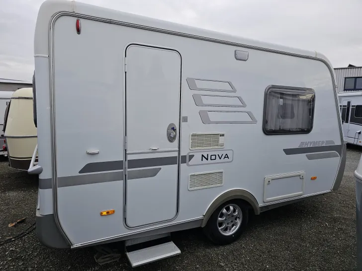 Fahrzeugbild Hymer Eriba Nova 390 #38