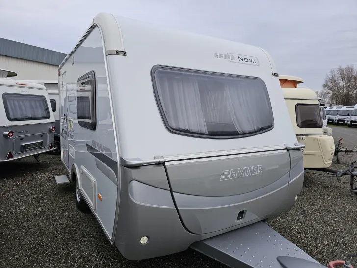 Fahrzeugbild Hymer Eriba Nova 390 #39