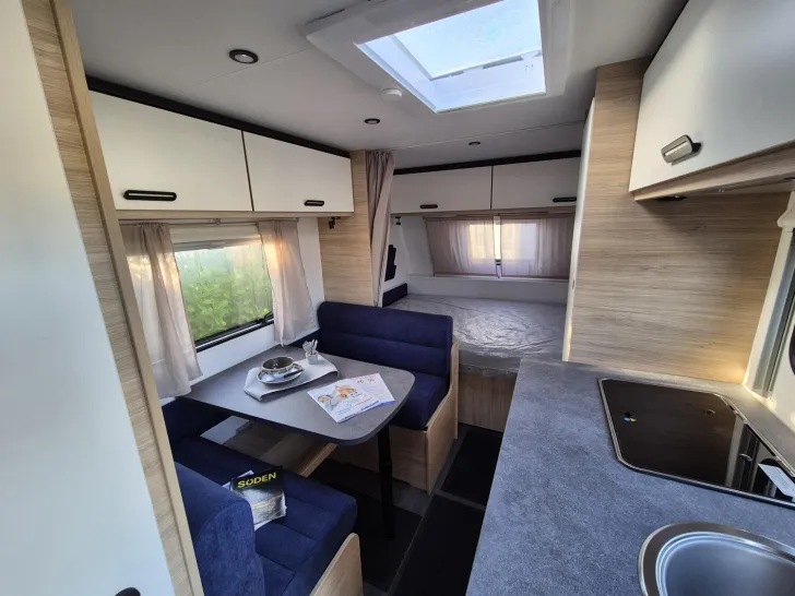 Fahrzeugbild Sterckeman Easy 470PE #9