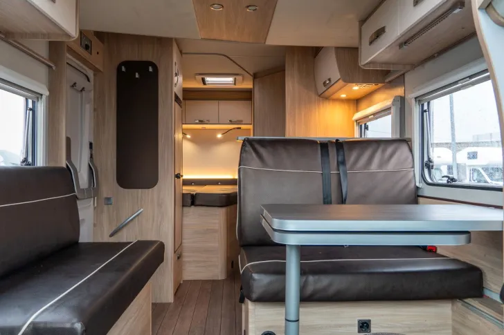 Fahrzeugbild Weinsberg CaraSuite 650 MF *Lederausst*fr.Längsb.*Hubbett* #10