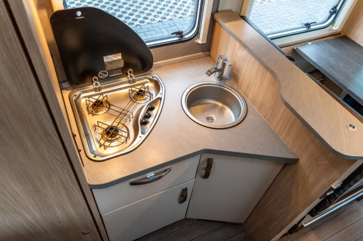 Fahrzeugbild Weinsberg CaraSuite 650 MF *Lederausst*fr.Längsb.*Hubbett* #15
