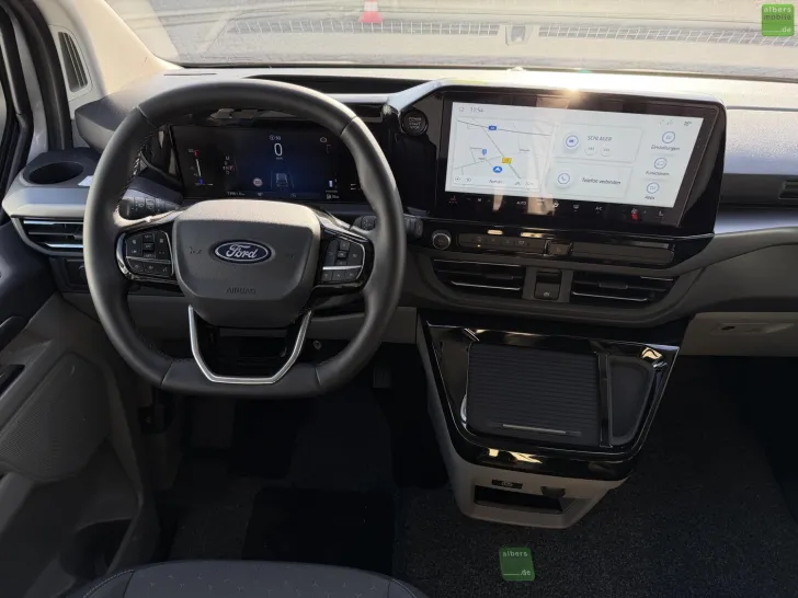 Fahrzeugbild Panama Peak P10+ Automatik ACC Living 170PS Navi AHK #27