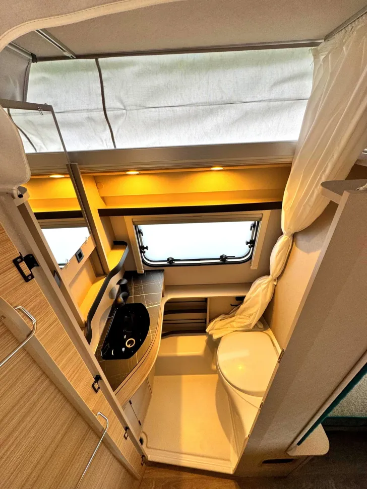 Fahrzeugbild Hymer Eriba Eriba Touring 530 HarbourBlueEdition|Komf.Paket #14