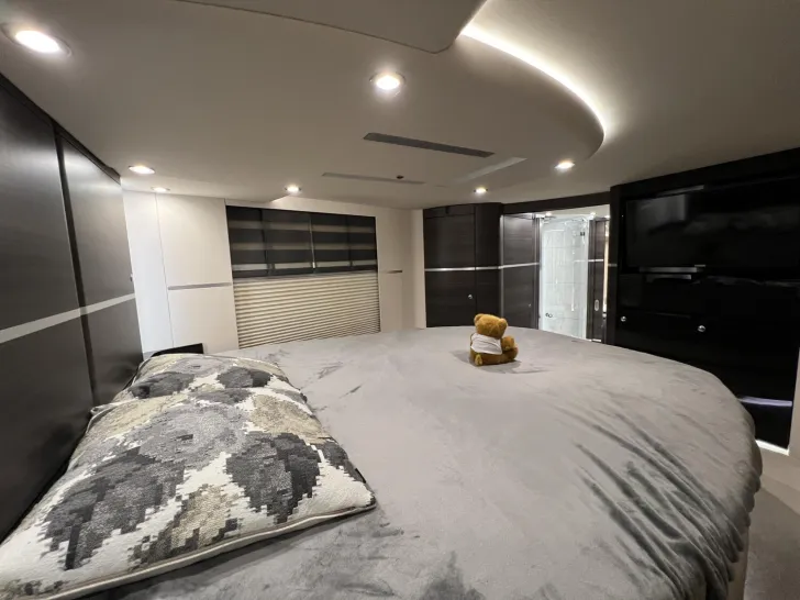Fahrzeugbild Concorde Centurion 1200 GST MB Actros (K550) #33