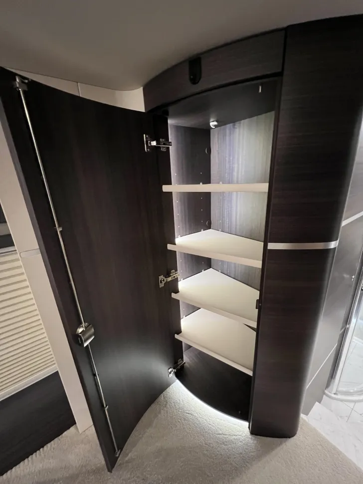 Fahrzeugbild Concorde Centurion 1200 GST MB Actros (K550) #36