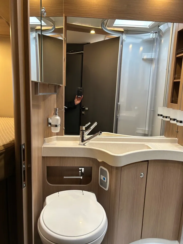 Fahrzeugbild Carthago C2-tourer I 143 KB LE comfort #16