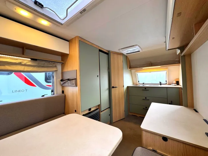 Fahrzeugbild LMC Style 400 F #9