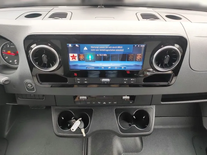 Fahrzeugbild Pössl Roadstar X Mercedes 190 PS #9