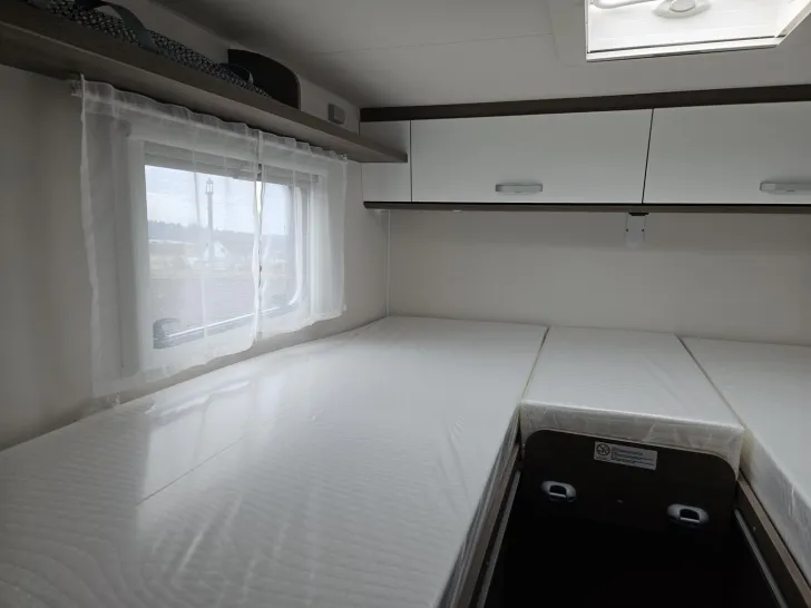 Fahrzeugbild Carado V 337 pro+ Paket|LEDSW|Combi6E|Elekt.-Handbremse #11