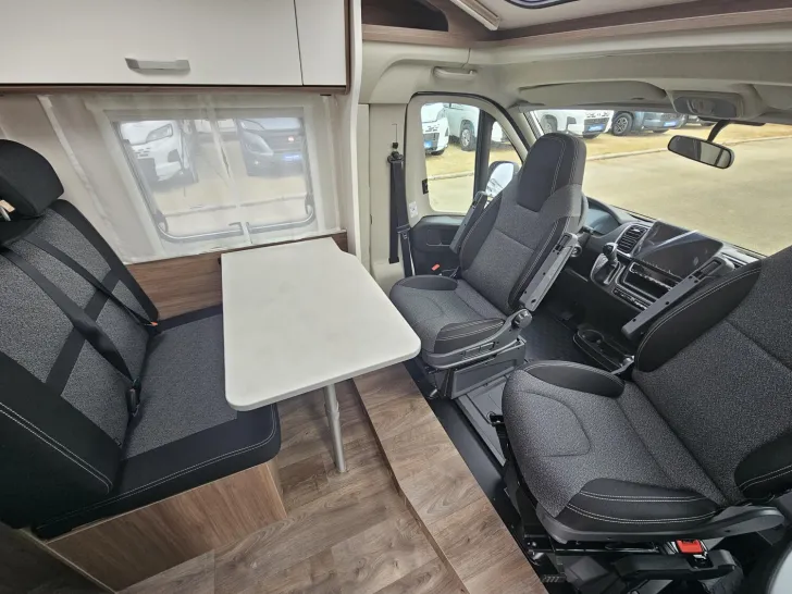Fahrzeugbild Carado V 337 pro+ Paket|LEDSW|Combi6E|Elekt.-Handbremse #20